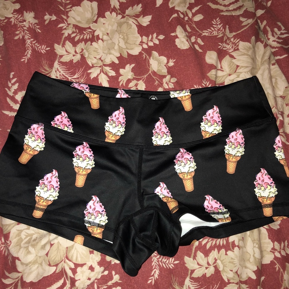 Feed me fight me X Beast Worx Size Large